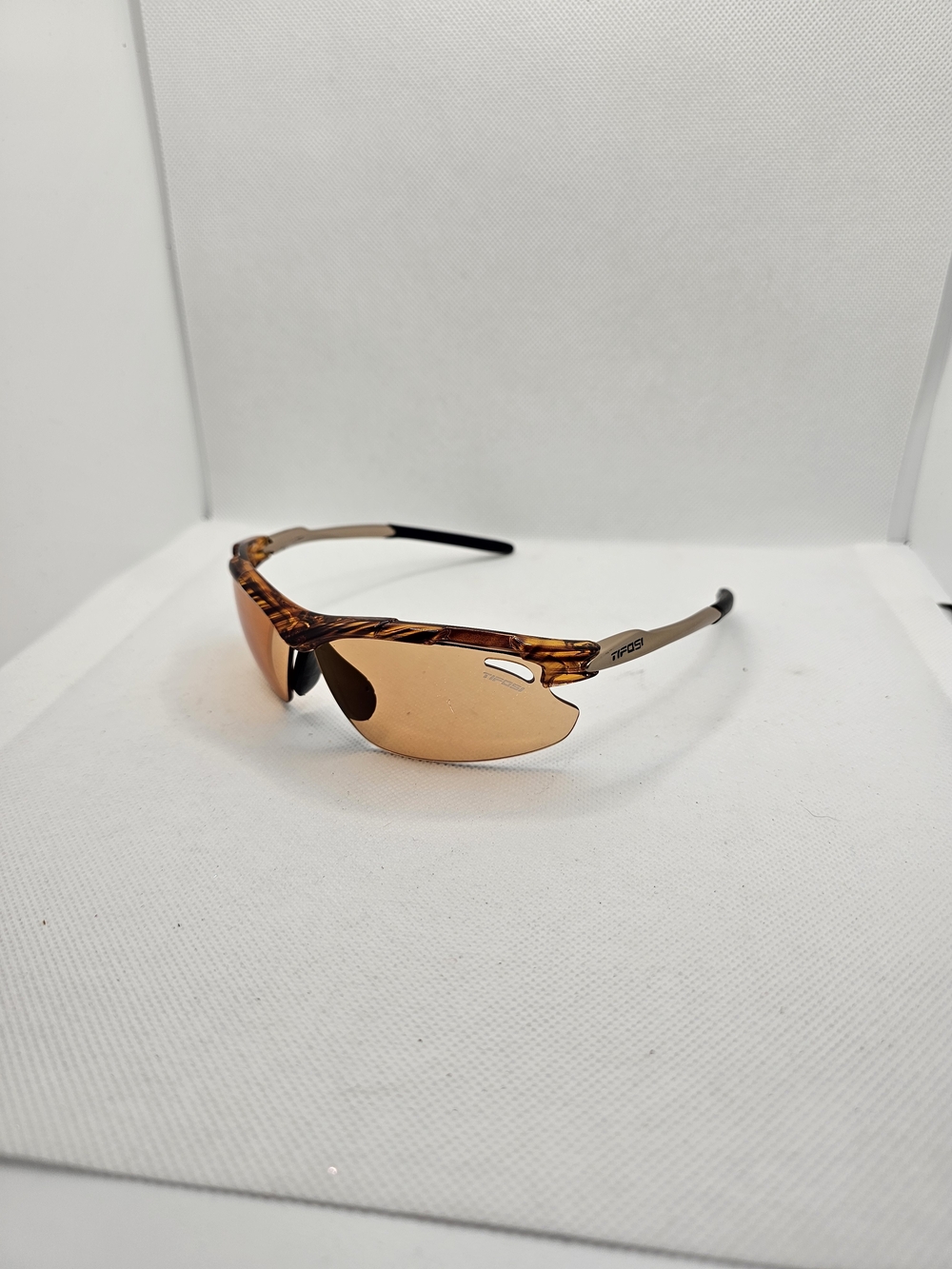 TiFOSI Sport Wrap Sunglasses in Amber/Tortoise